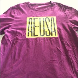 American Eagle maroon mens t shirt XL